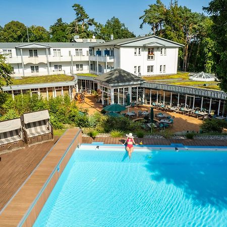 Ostseehotel Villen Im Park - Ein Rovell Hotel Heringsdorf  Esterno foto