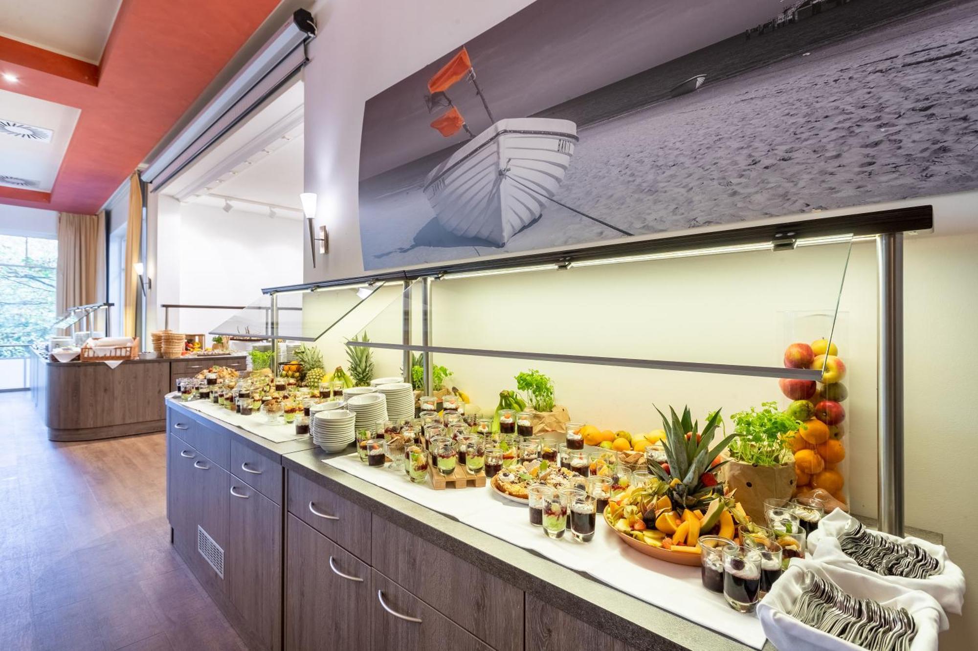 Ostseehotel Villen Im Park - Ein Rovell Hotel Heringsdorf  Esterno foto