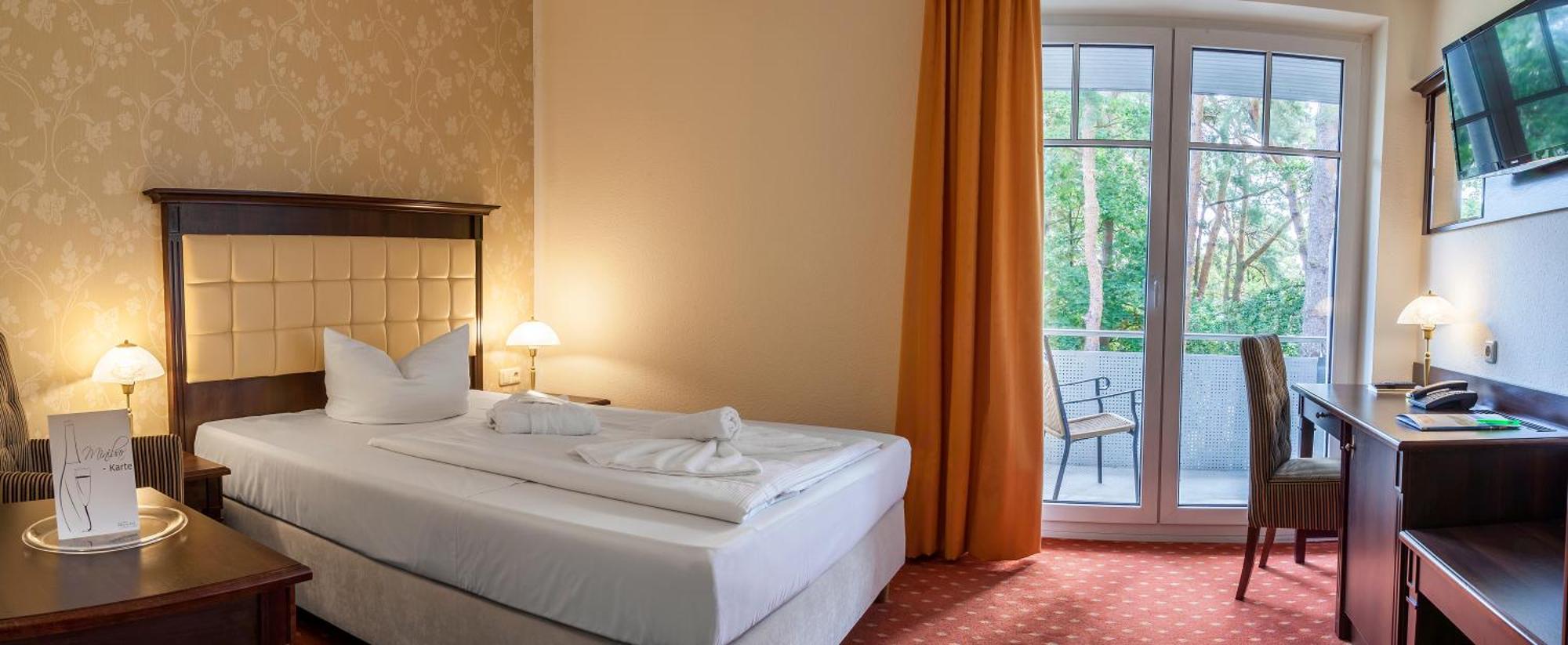 Ostseehotel Villen Im Park - Ein Rovell Hotel Heringsdorf  Esterno foto
