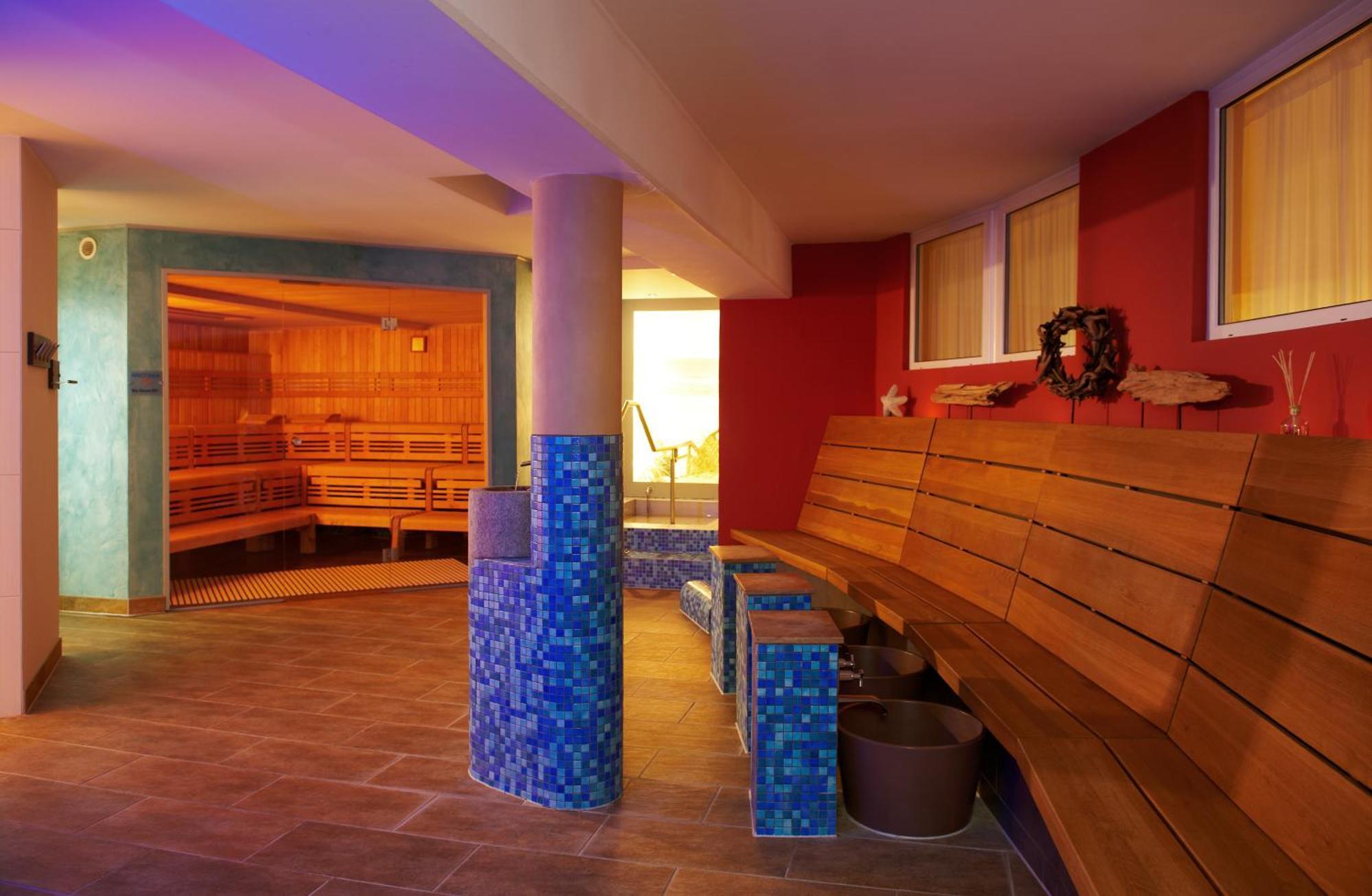 Ostseehotel Villen Im Park - Ein Rovell Hotel Heringsdorf  Esterno foto